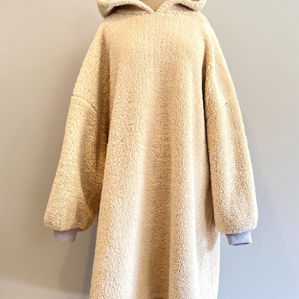 FREE PEOPLE Snuggle Me Sherpa Fleece Pullover Maxi Hooded Coat - Picture 2 of 14